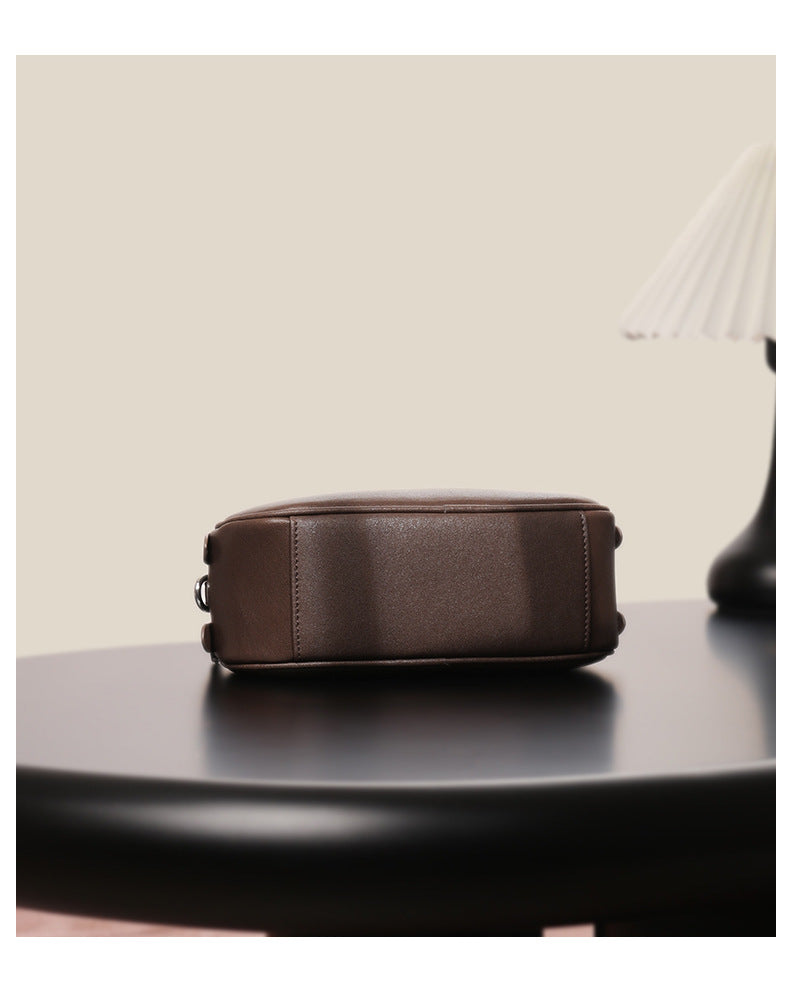 Saddle bag shoulder messenger bag design high-end large capacity genuine leather pleated simple bag