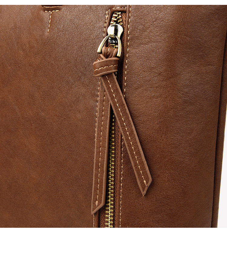 Retro simple large capacity shoulder handbag