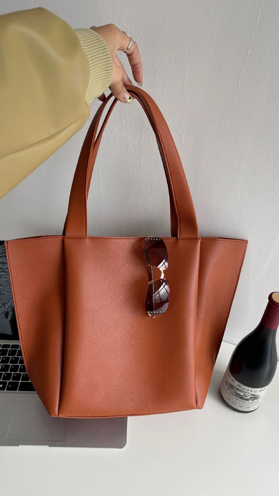 Simple women's handbag large capacity high-grade soft leather shoulder bag