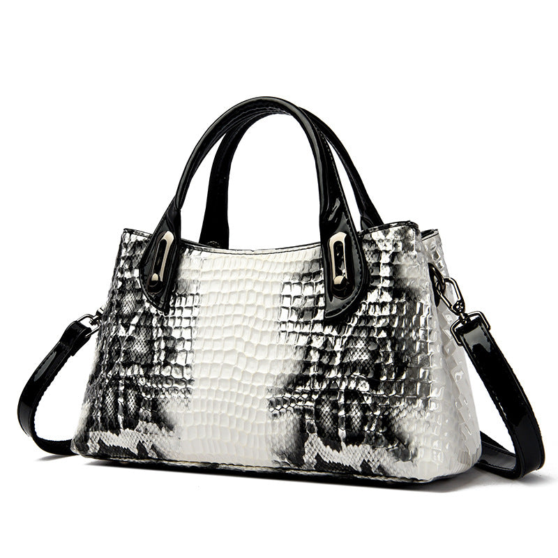 Retro snake pattern handbag fashion large capacity shoulder bag soft leather messenger bag